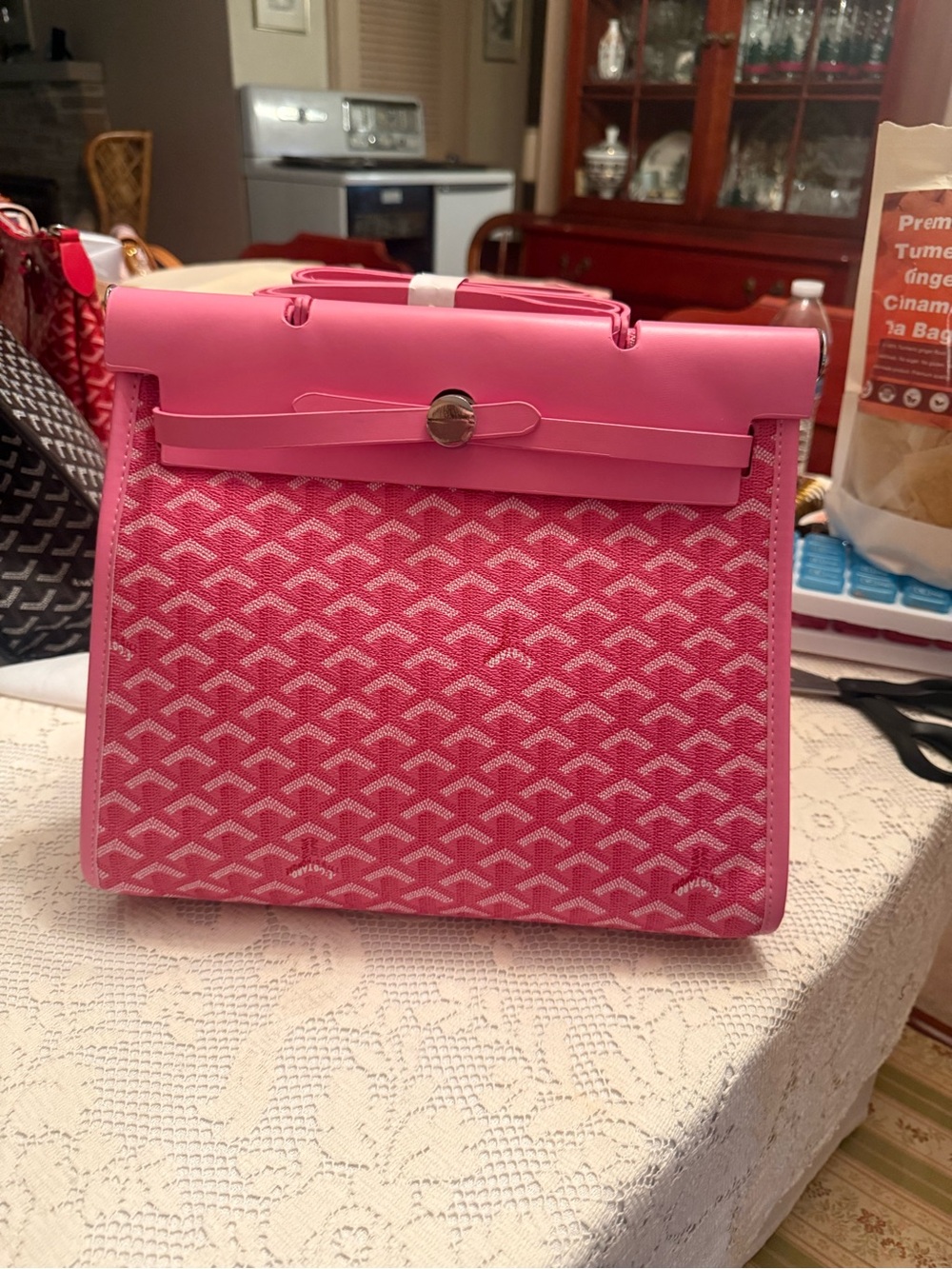Pink Patterned Top-Handle Womenโs